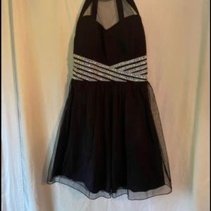 Juniors cocktail dress size 9 NWT.